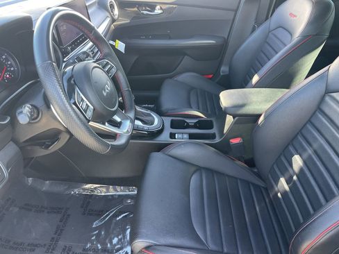 Used 2023 Kia Forte GT w/ GT2 Package image 23