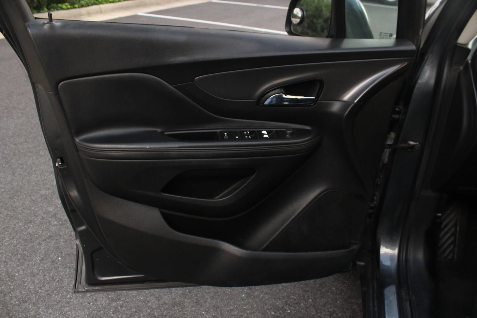 Used 2017 Buick Encore Sport Touring FWD image 15