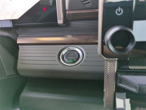 New 2025 GMC Hummer EV 3X image 28