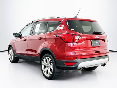 Used 2019 Ford Escape Titanium AWD/4WD image 5