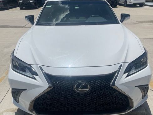 Used 2024 Lexus ES 350 F Sport w/ Accessory Package (Z2) FWD image 5