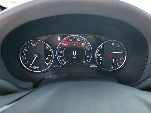 Used 2024 Buick Enclave Premium image 16