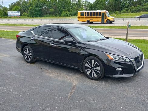 Used 2022 Nissan Altima 2.5 SL FWD image 7