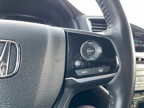 Used 2020 Honda Pilot Elite image 24