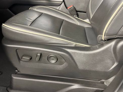 Used 2024 Chevrolet Tahoe Premier image 26