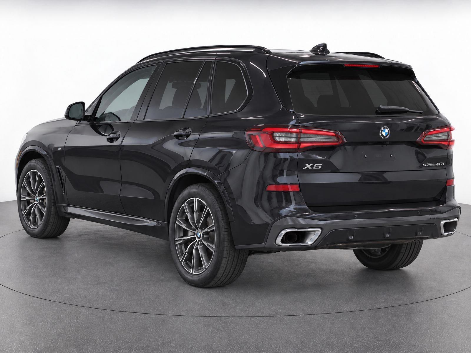 Certified 2023 BMW X5 sDrive40i w/ Executive Package RWD image 7