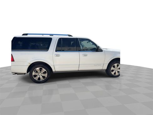 Used 2016 Ford Expedition EL Platinum image 9