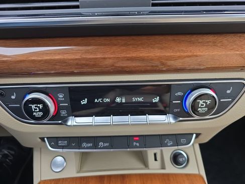 Used 2021 Audi Q5 Premium w/ Convenience Package AWD/4WD image 26