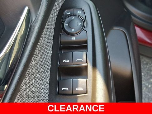 Used 2024 Chevrolet TrailBlazer LT AWD/4WD image 25