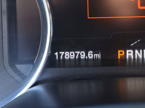 Used 2019 Ford F350 Platinum w/ Platinum Ultimate Package image 14