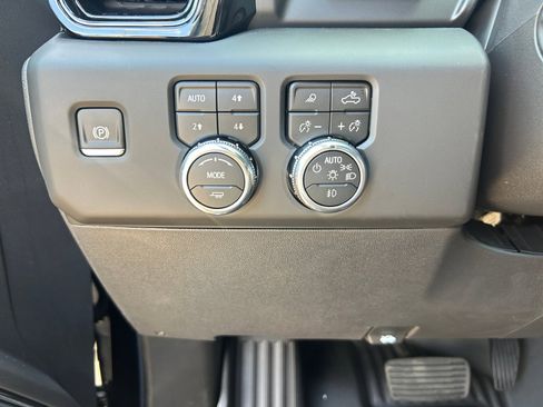 New 2026 GMC Sierra 1500 AT4X image 28