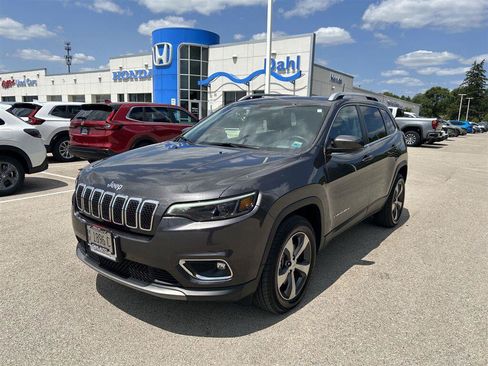 Used 2020 Jeep Cherokee Limited w/ Trailer Tow Group AWD/4WD image 4
