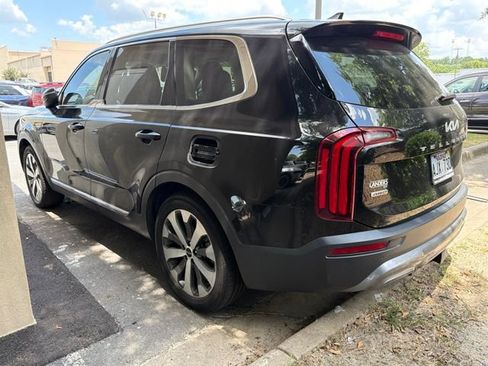 Used 2022 Kia Telluride EX w/ EX Premium Package AWD/4WD image 5