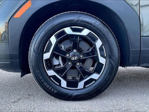 Certified 2025 Hyundai Santa Fe SEL image 8