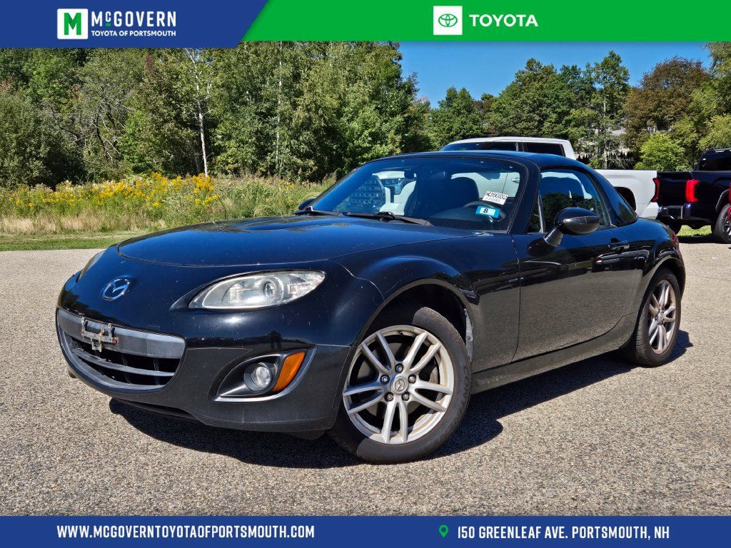 Used 2011 MAZDA MX-5 Miata Sport RWD image 1