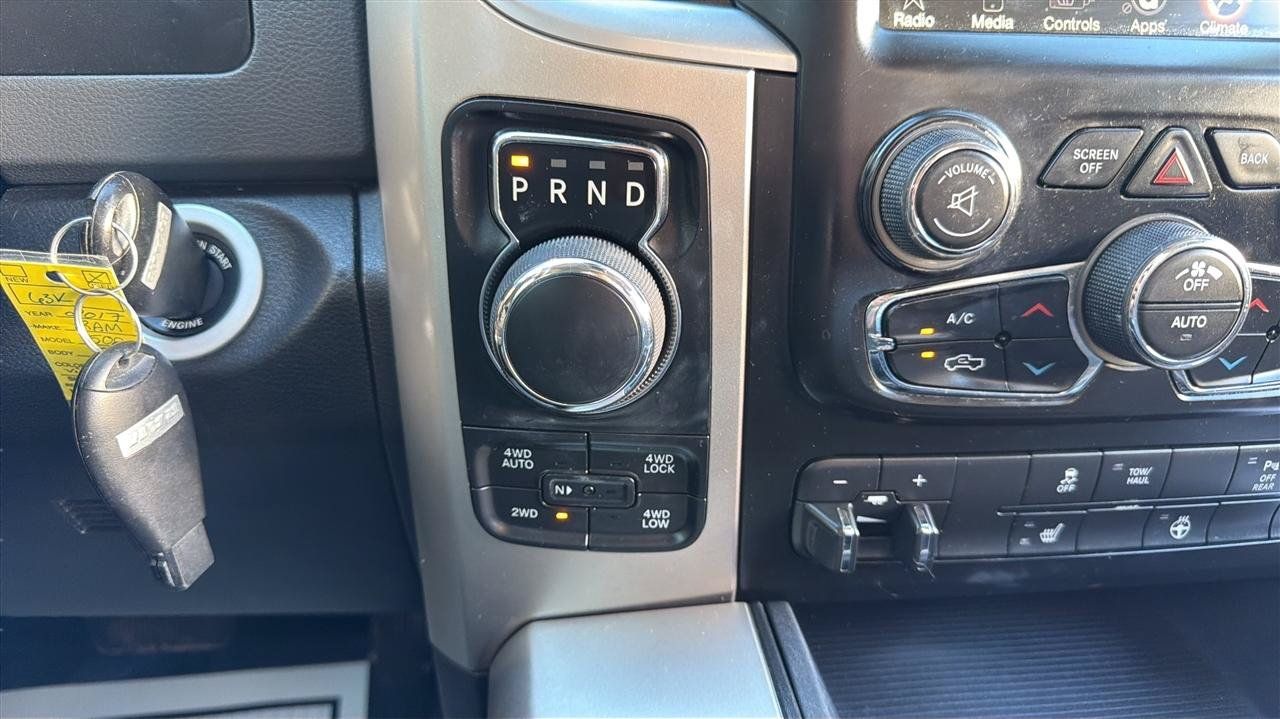 Used 2017 RAM 1500 Big Horn AWD/4WD image 23
