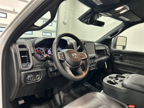 New 2026 RAM 3500 Tradesman image 16