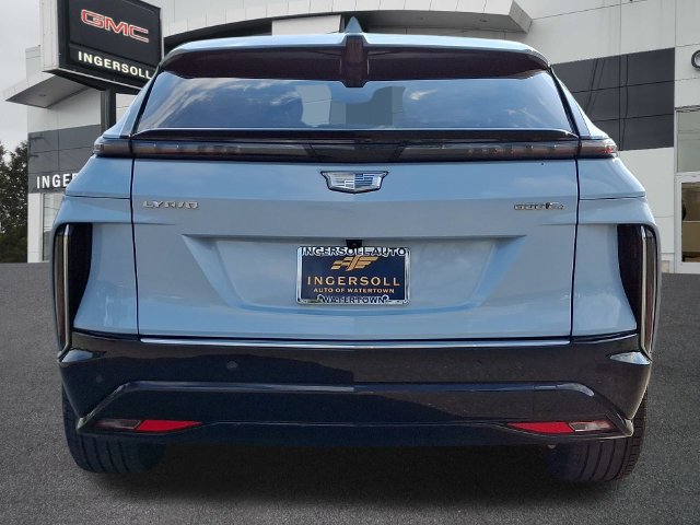 Used 2024 Cadillac Lyriq Sport AWD/4WD image 24
