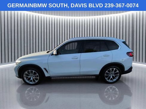 Used 2022 BMW X5 xDrive40i w/ Premium Package AWD/4WD image 8