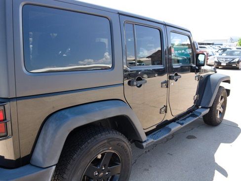 Used 2016 Jeep Wrangler Unlimited Sport AWD/4WD image 13