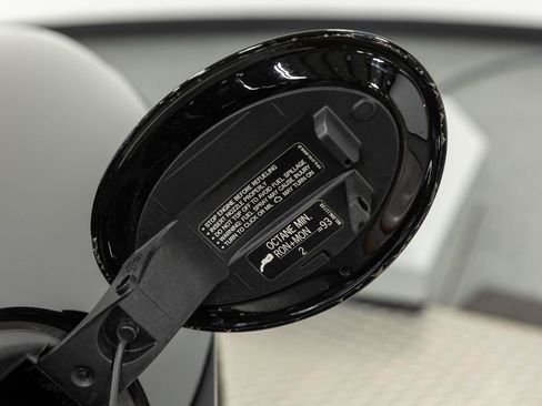 Used 2019 Porsche 911 Carrera GTS RWD image 45