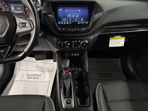 Used 2021 Chevrolet TrailBlazer RS w/ Sun and Liftgate Package image 18