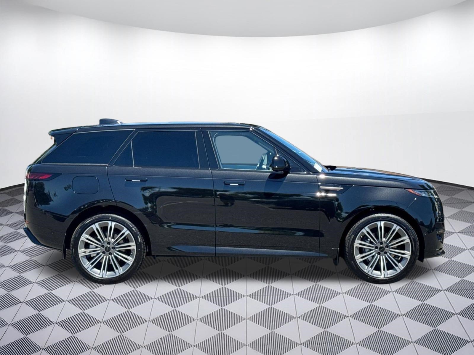 New 2026 Land Rover Range Rover Sport Dynamic SE AWD/4WD image 6