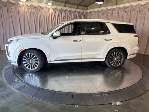 Used 2024 Hyundai Palisade Calligraphy FWD image 8