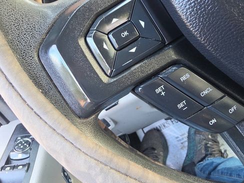 Used 2019 Ford F250 XL w/ Power Equipment Group AWD/4WD image 27