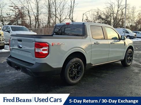 Certified 2022 Ford Maverick Lariat w/ Equipment Group 500A Standard image 12