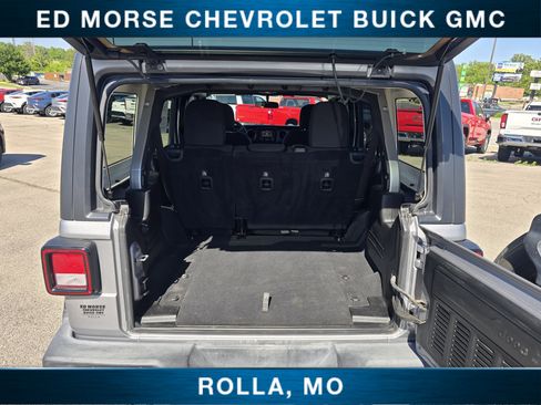 Used 2018 Jeep Wrangler Unlimited Sport S AWD/4WD image 26
