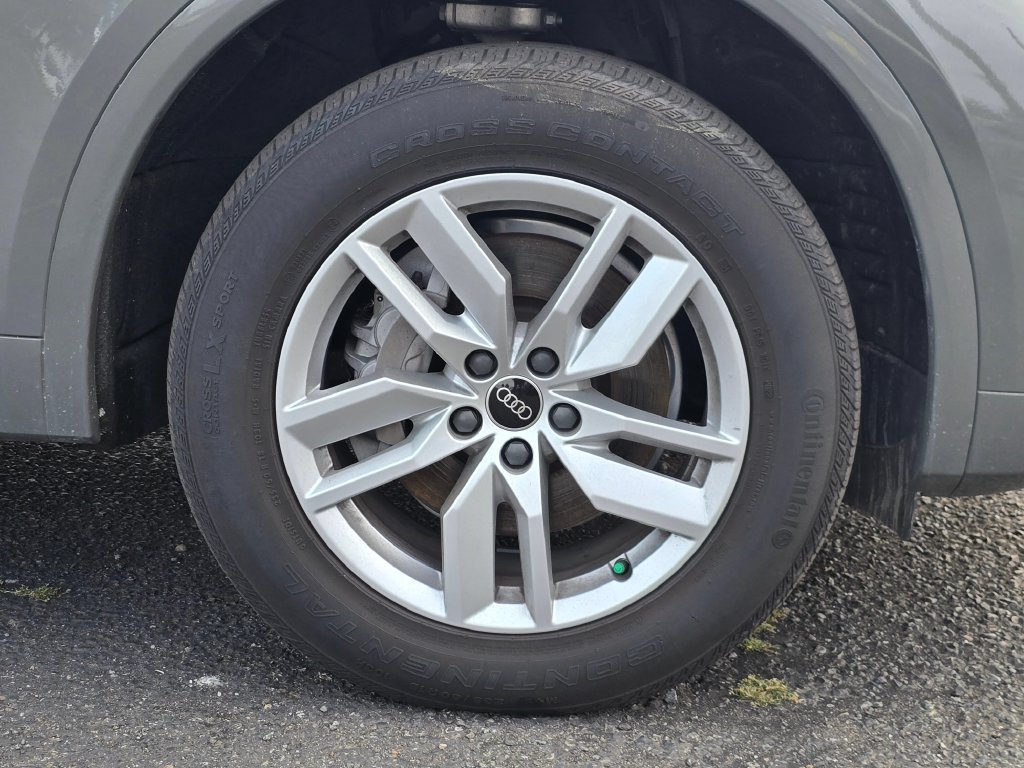 Used 2023 Audi Q5 2.0T Premium AWD/4WD image 9