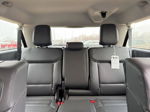 New 2026 Ford Expedition Max Active image 24