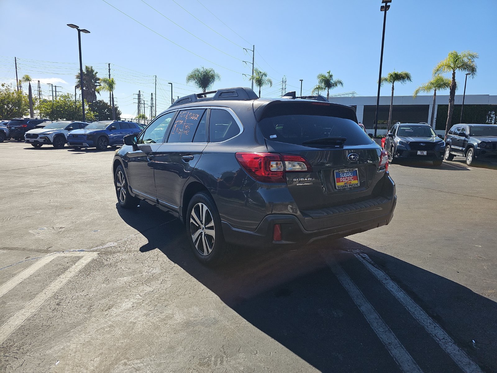 Used 2019 Subaru Outback 2.5i Limited AWD/4WD image 5