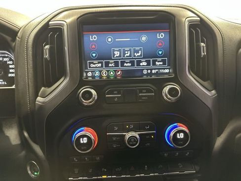 Used 2021 GMC Sierra 3500 Denali w/ Technology Package AWD/4WD image 34