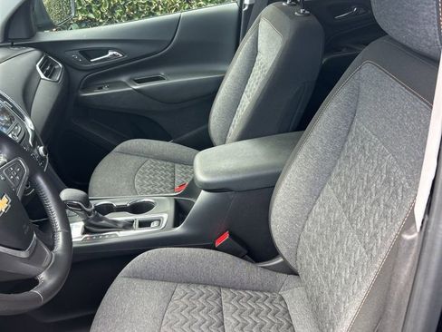 Used 2022 Chevrolet Equinox LT image 28