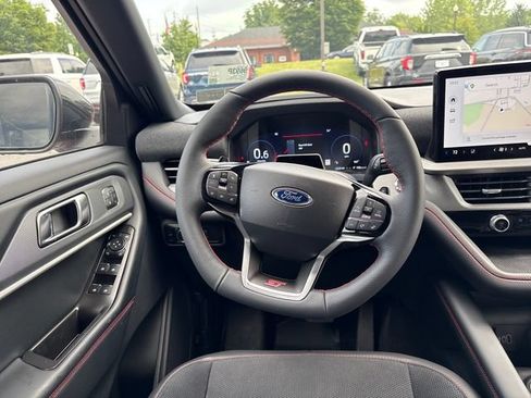 Used 2026 Ford Explorer ST AWD/4WD image 15