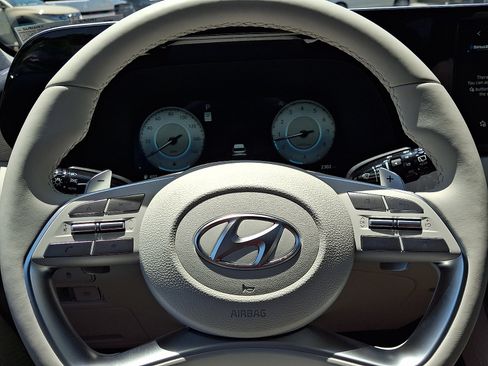 Used 2025 Hyundai Palisade Limited AWD/4WD image 21