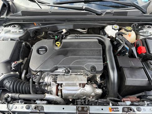 Used 2024 Chevrolet Malibu LT image 21