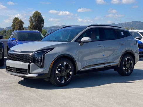 New 2026 Kia Sportage SX FWD image 7
