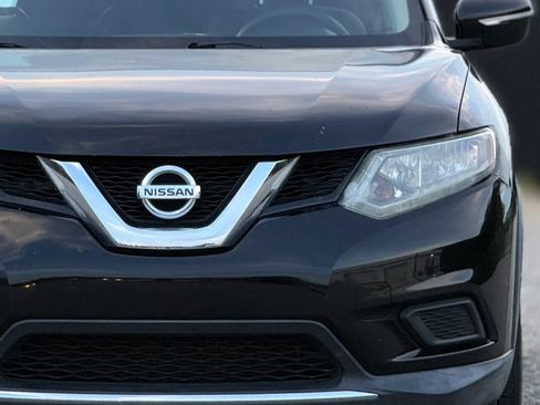 Used 2015 Nissan Rogue S FWD image 12