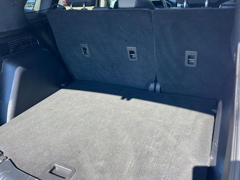 Certified 2022 Ford Escape SE w/ SE Sport Appearance Package image 16