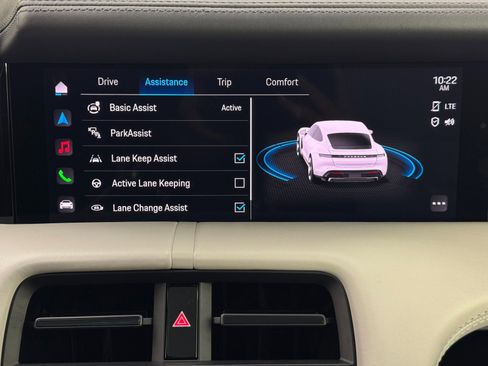 Used 2023 Porsche Taycan 4S w/ Premium Package image 30