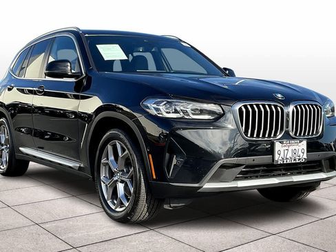 Used 2023 BMW X3 xDrive30i w/ Premium Package w/ZPA image 2