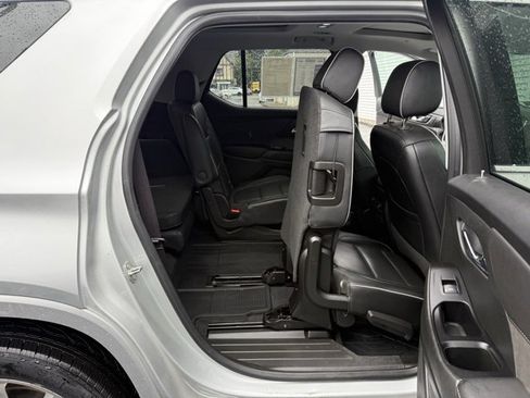 Used 2020 Chevrolet Traverse High Country image 21