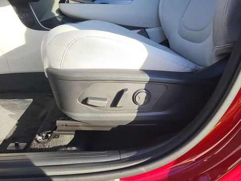 New 2026 Hyundai Tucson SEL image 13