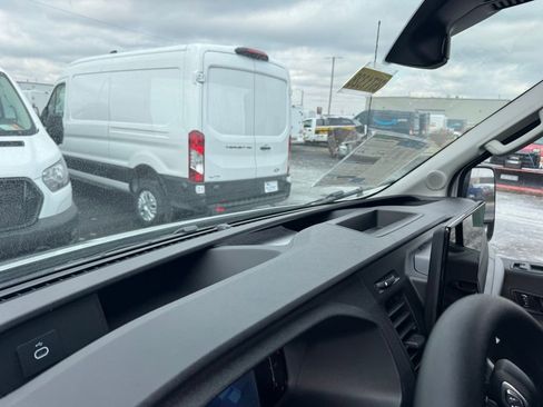 New 2026 Ford Transit 250 148 Medium Roof image 23