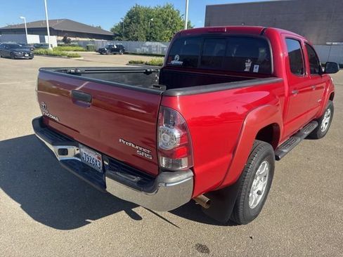 Used 2013 Toyota Tacoma PreRunner RWD image 8