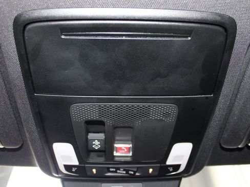 Used 2023 Honda Accord Sport image 34