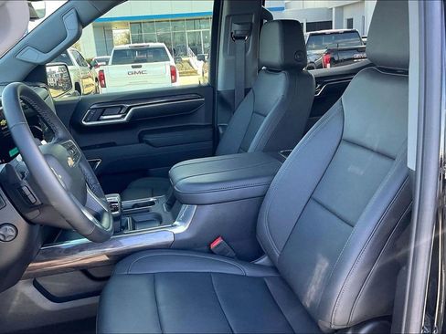 New 2024 Chevrolet Silverado 1500 LTZ w/ LTZ Premium Texas Edition AWD/4WD image 8